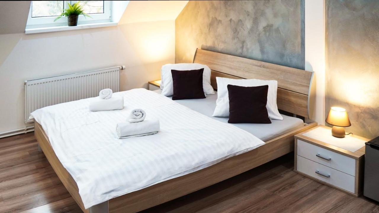 U Sipku Hotel Ostrava Bagian luar foto